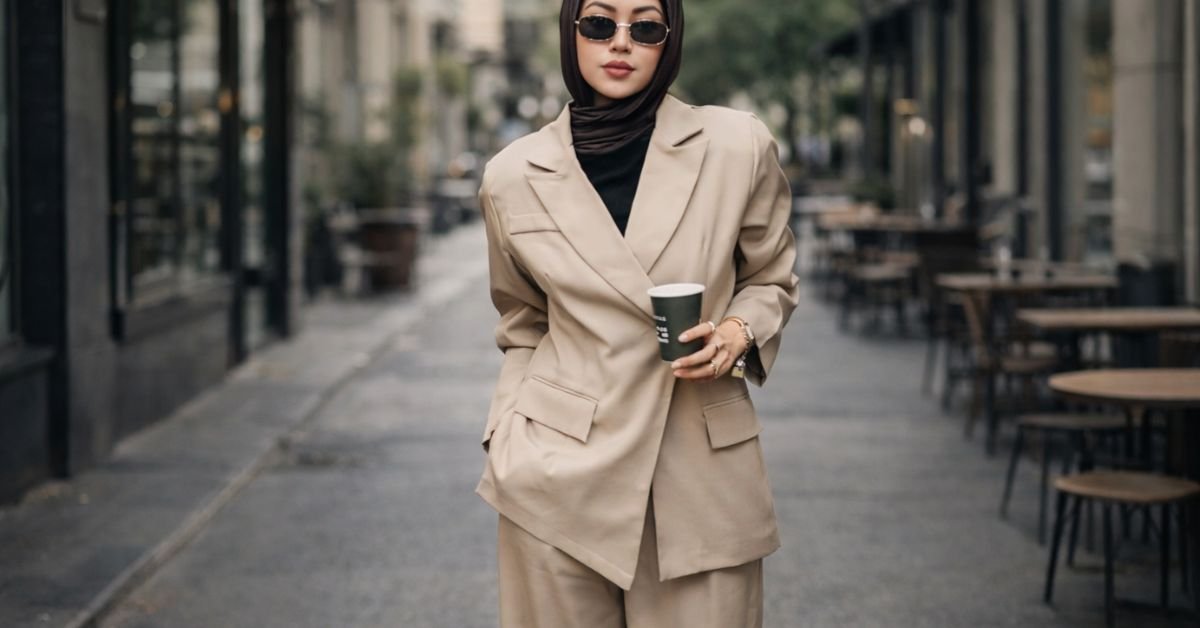 Minimalist Power Dressing for Women 2026 – Neutral Outfit Guide