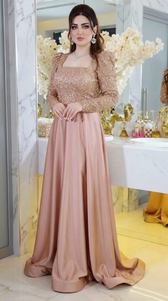 Model wearing long 202604252143