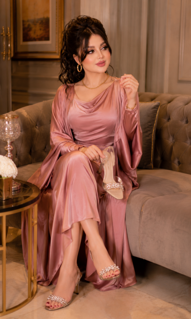 Elegant Mauve Satin Dress Ideas 2026 – Luxury Fashion Trends 8 7a8fd560 dd0f 4038 a06b 849c421fca5d
