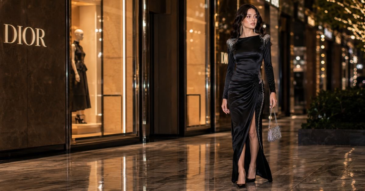 Luxury Black Dress Fashion Trends 2026 – Elegant Glam Styles