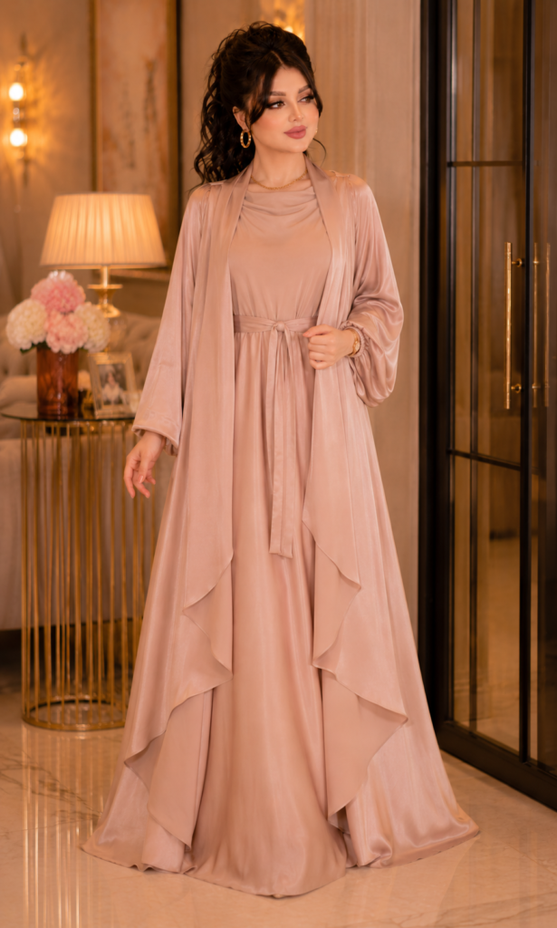 Elegant Mauve Satin Dress Ideas 2026 – Luxury Fashion Trends 11 c055f21c c958 444c a92d ebf9335dba5b