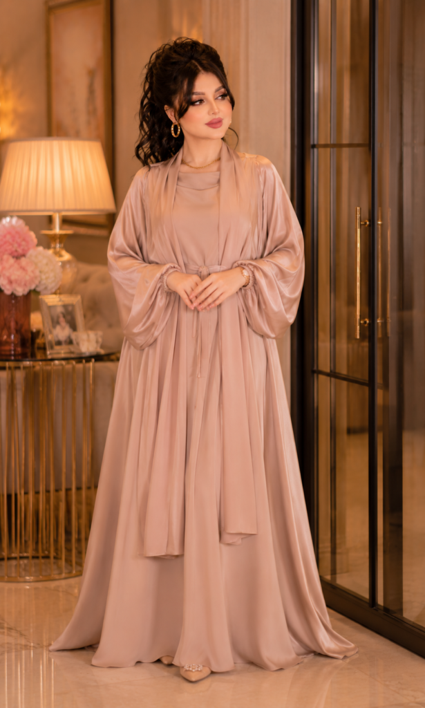 Elegant Mauve Satin Dress Ideas 2026 – Luxury Fashion Trends 10 c9b8edae 03a9 4c07 bf2d 7b3ddbec9e61
