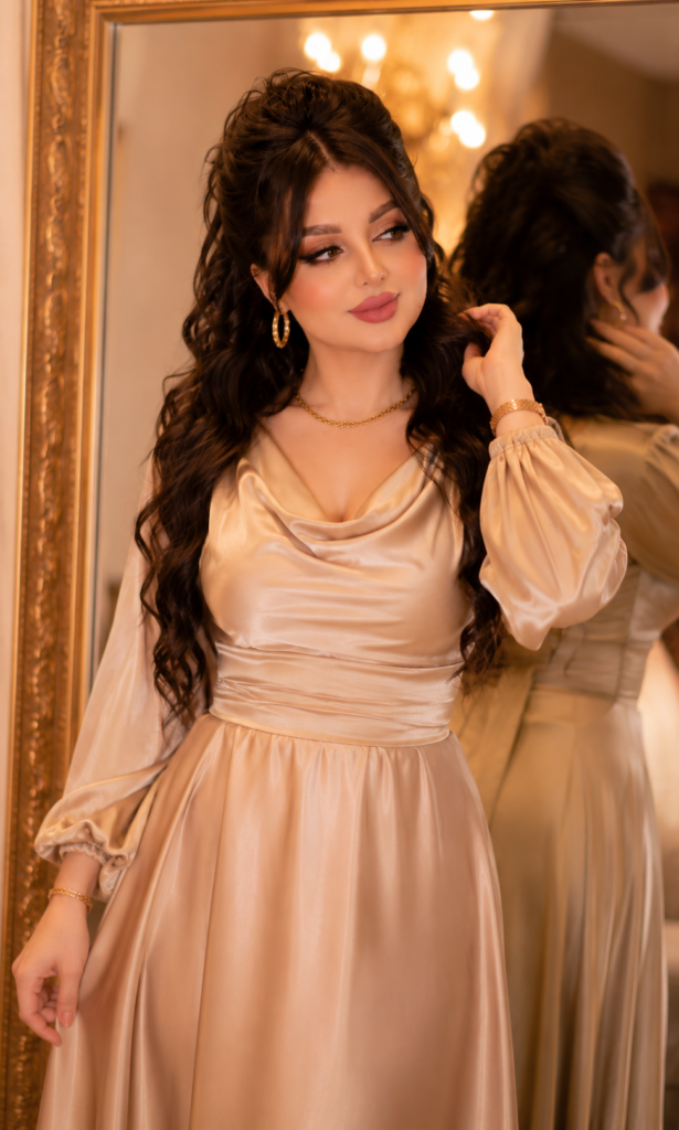 Elegant Mauve Satin Dress Ideas 2026 – Luxury Fashion Trends 9 e801f479 92ab 48cd 84d3 4e8fed08b0a9