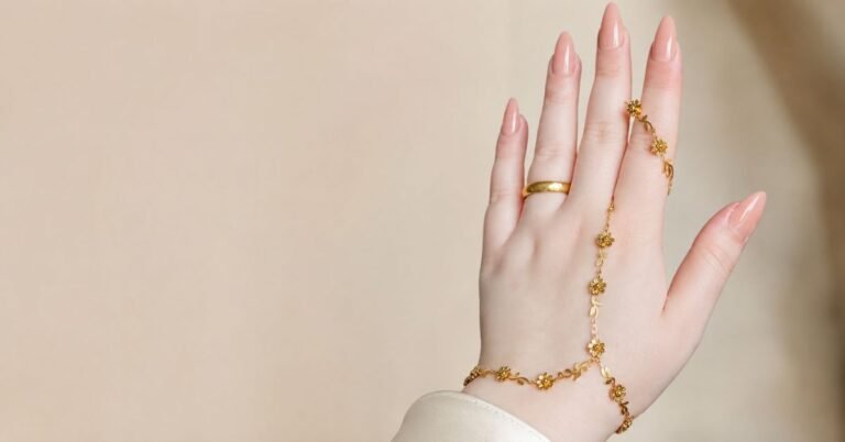 Floral Hand Chain Jewellery: Gold Hand Harness Ideas for 2026